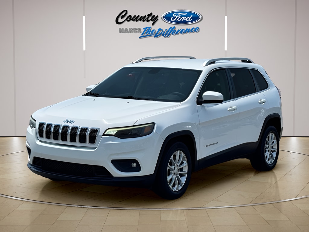 Used 2019 Jeep Cherokee Latitude with VIN 1C4PJLCB5KD160414 for sale in Graham, NC