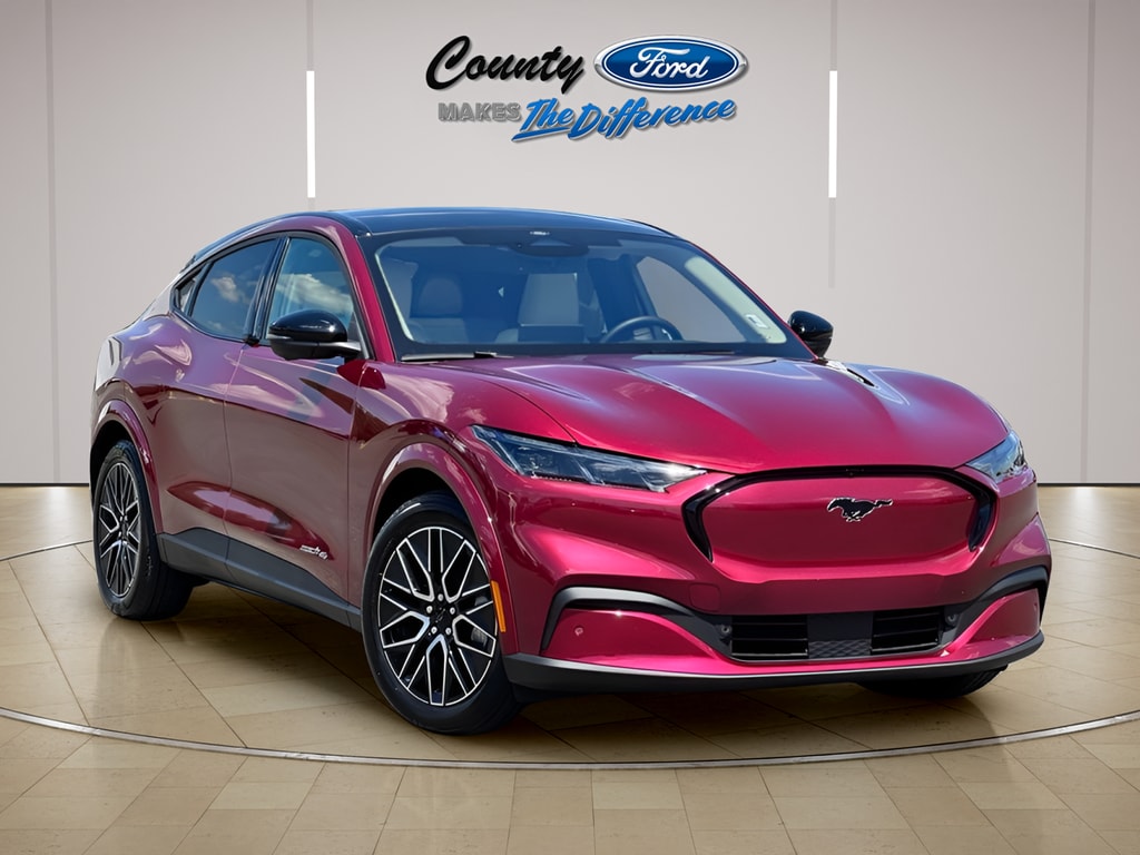 2025 Ford Mustang Mach-E SUV 
