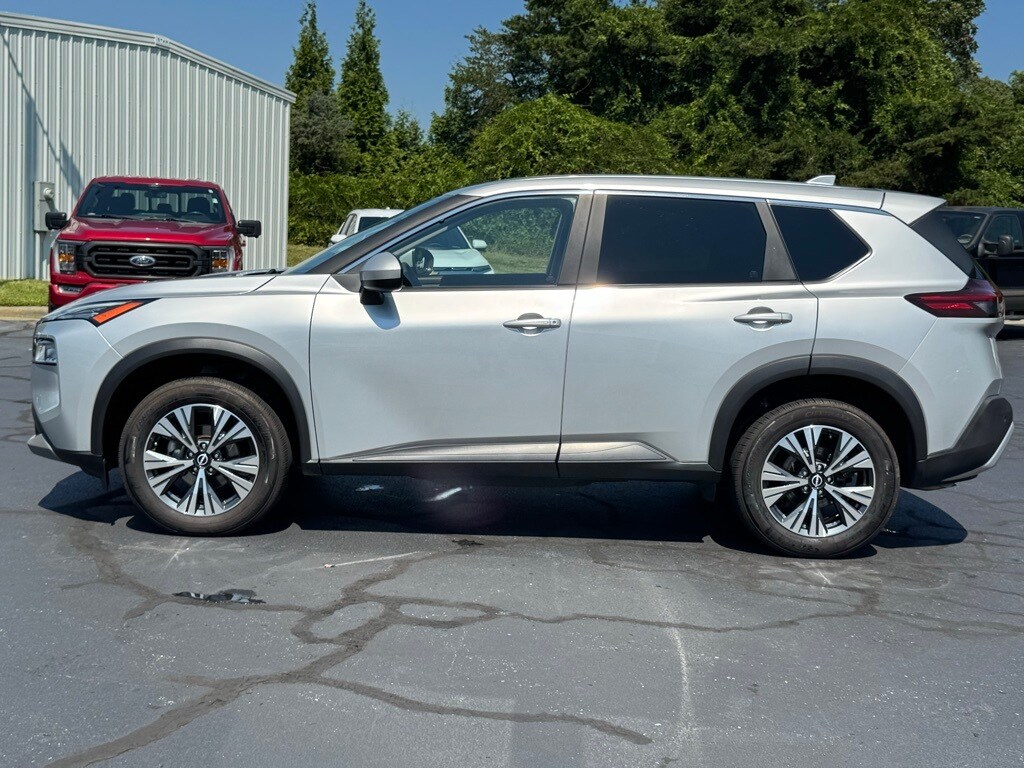 Used 2023 Nissan Rogue SV SUV