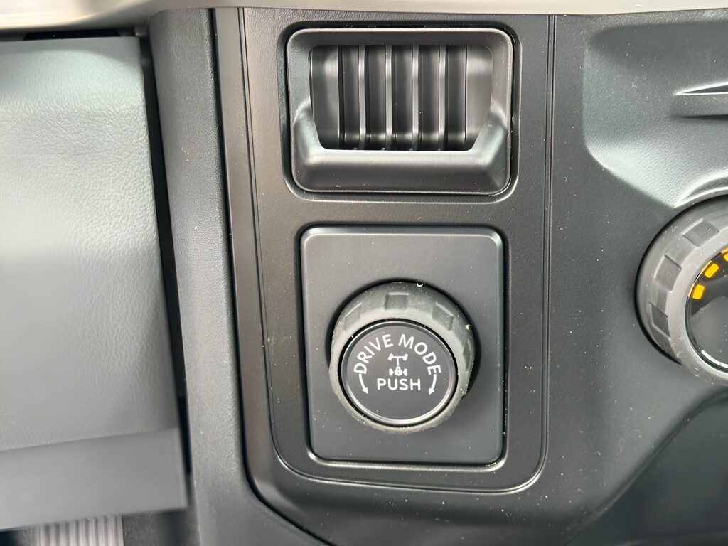 2025 Ford F-250 Super Duty XL - Photo 18