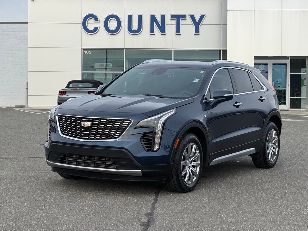 Used 2021 Cadillac XT4 Premium Luxury SUV