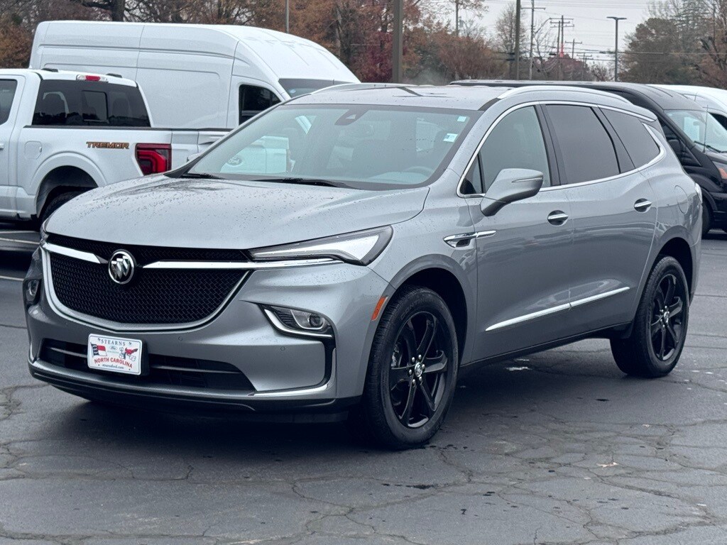 Used 2023 Buick Enclave Essence SUV