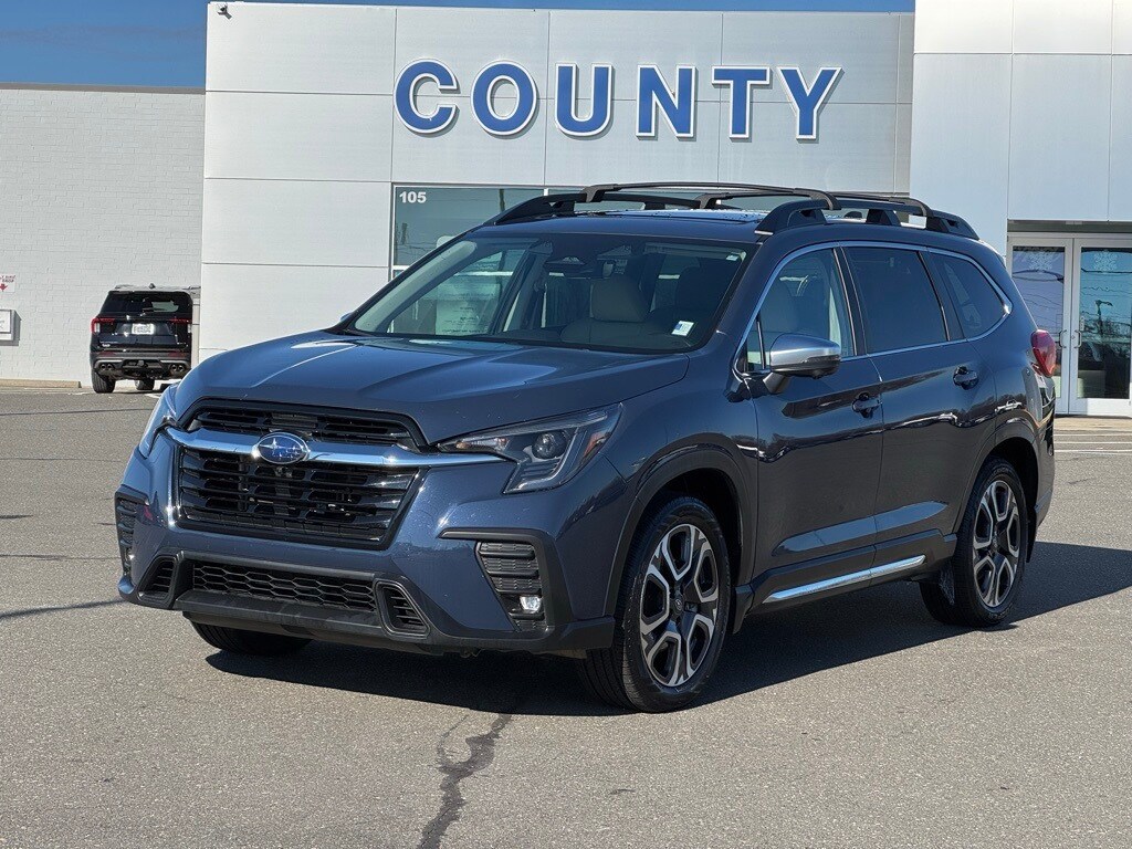 Used 2023 Subaru Ascent Limited SUV