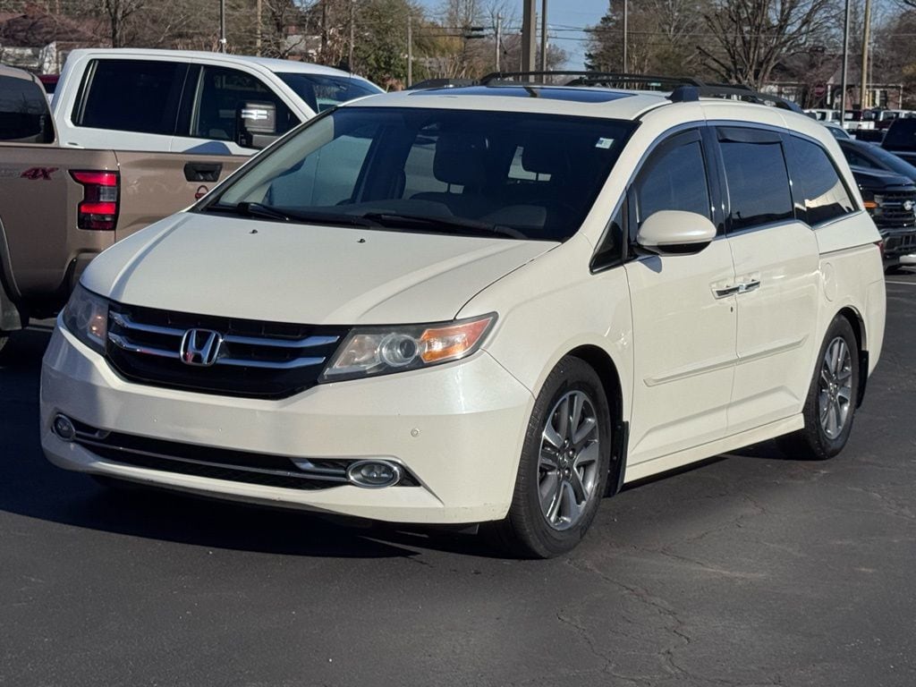 Used 2016 Honda Odyssey Touring Elite with VIN 5FNRL5H90GB083956 for sale in Graham, NC