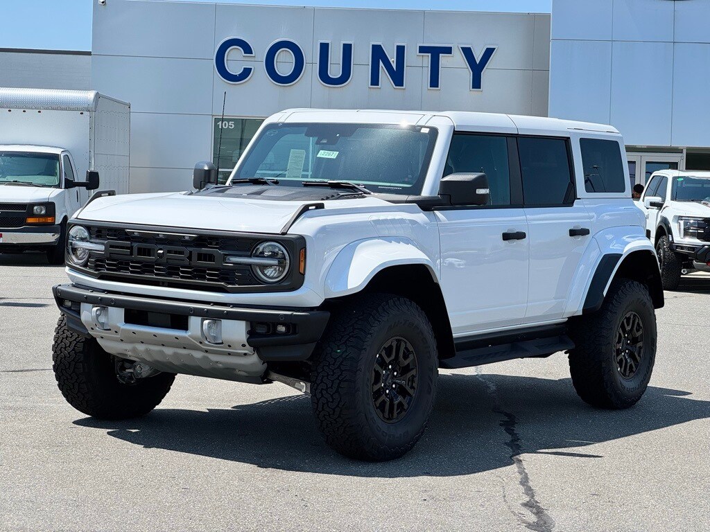 2025 Ford Bronco Raptor photo 2