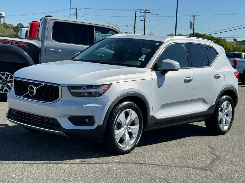 Used 2021 Volvo XC40 Momentum with VIN YV4AC2HK3M2587167 for sale in Graham, NC