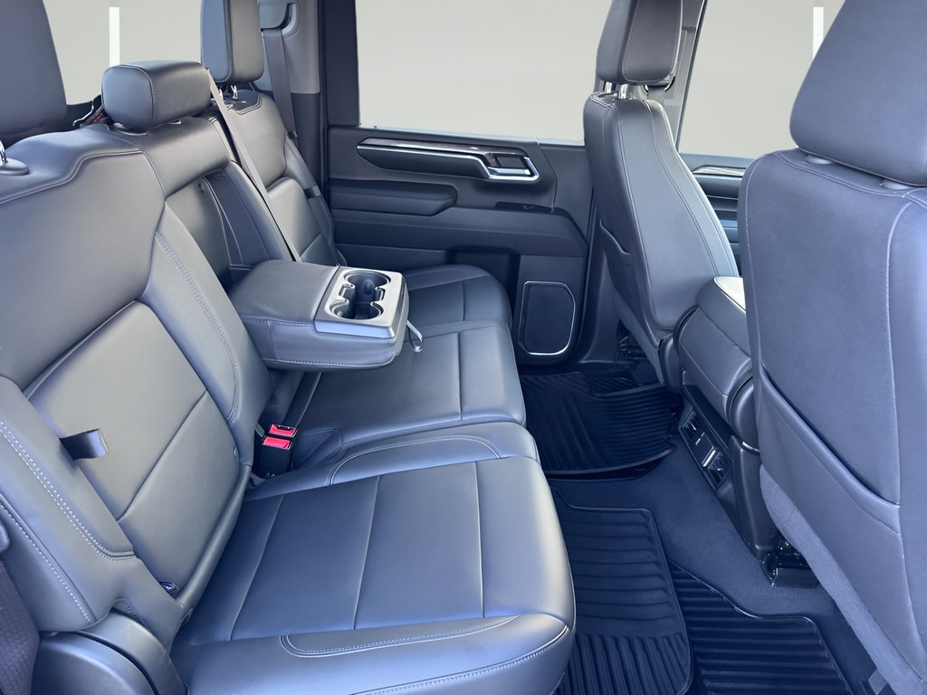 2024 Chevrolet Silverado 2500HD LTZ - Photo 32