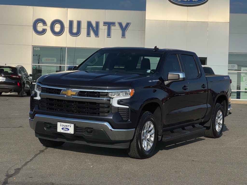 Used 2022 Chevrolet Silverado 1500 LT Truck