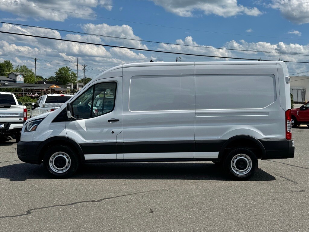 2025 Ford Transit photo 3