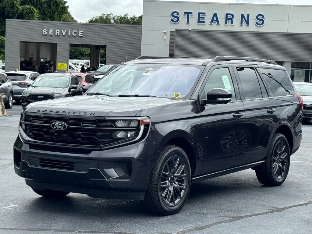 New 2025 Ford Expedition Platinum SUV