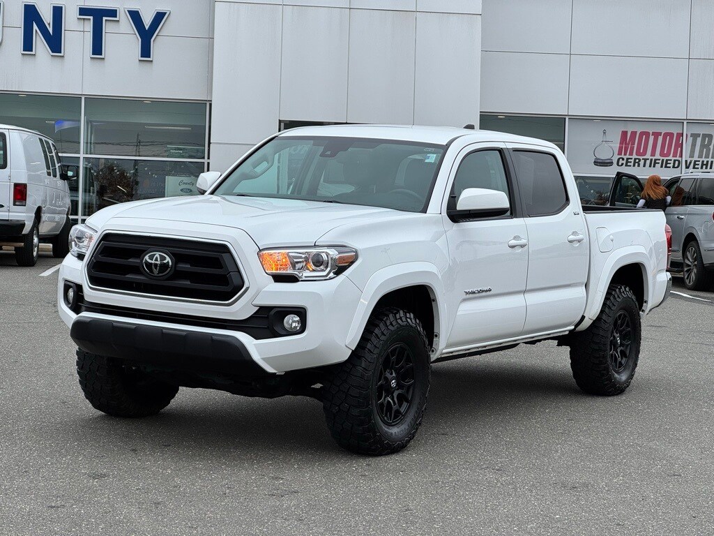 Used 2022 Toyota Tacoma SR5 Truck