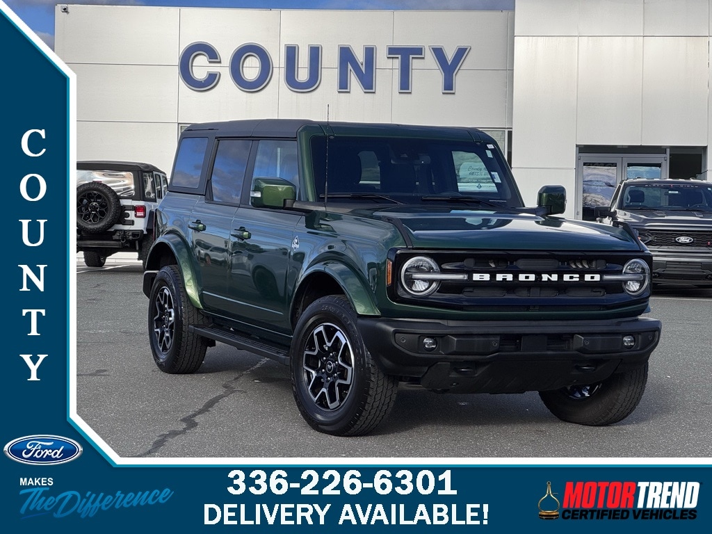 2024 Ford Bronco 4-Door Outer Banks's photo