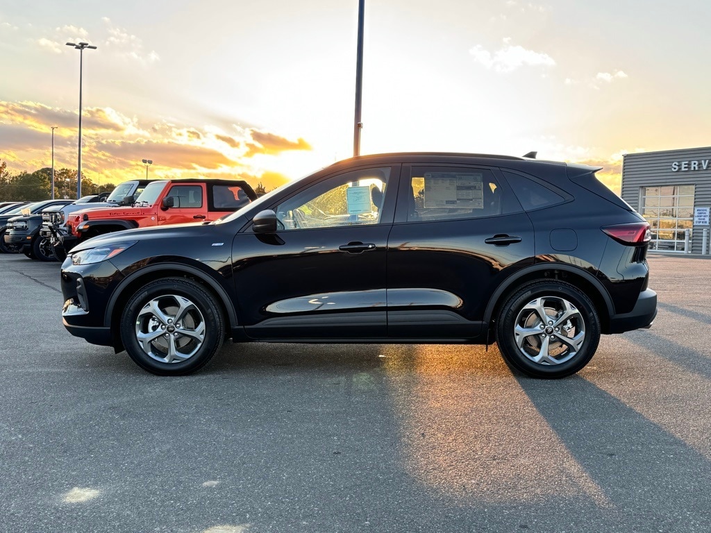 New 2026 Ford Escape ST-Line SUV