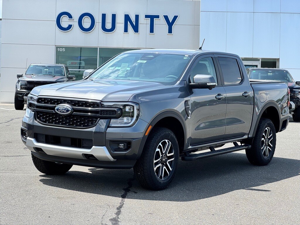 2025 Ford Ranger Lariat photo 2