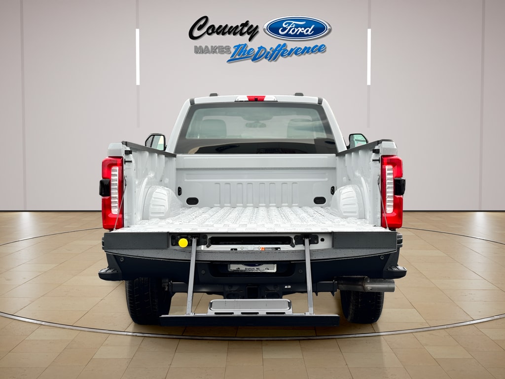 2025 Ford F-350 Super Duty XL - Photo 26