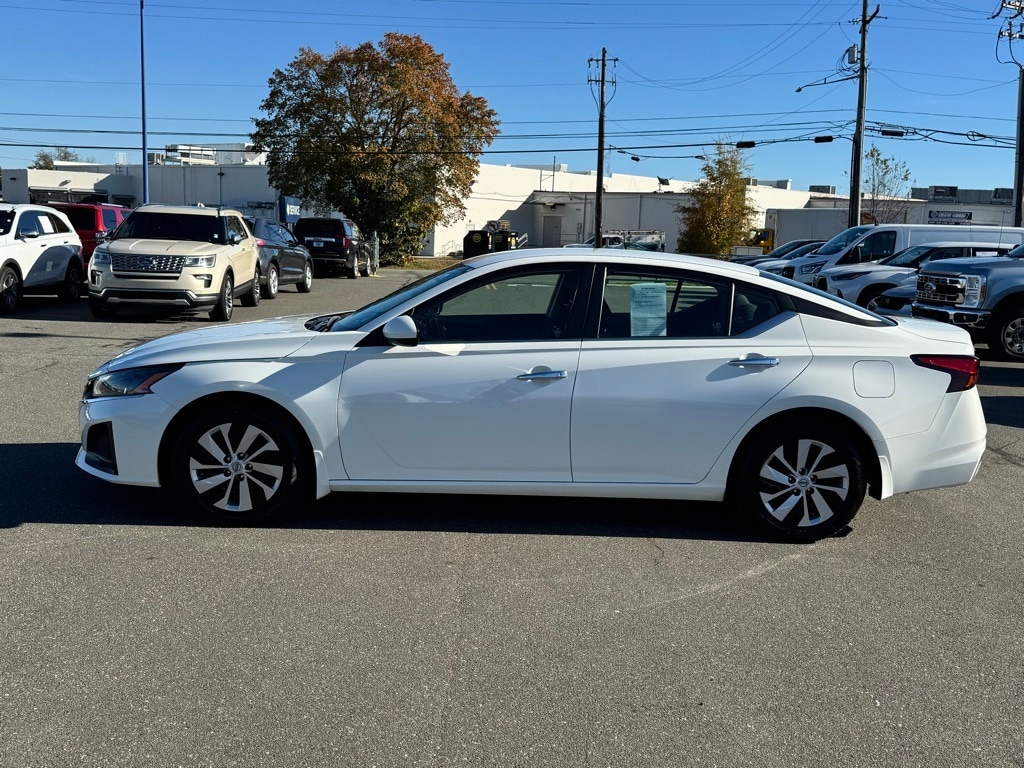 Used 2023 Nissan Altima 2.5 S Sedan