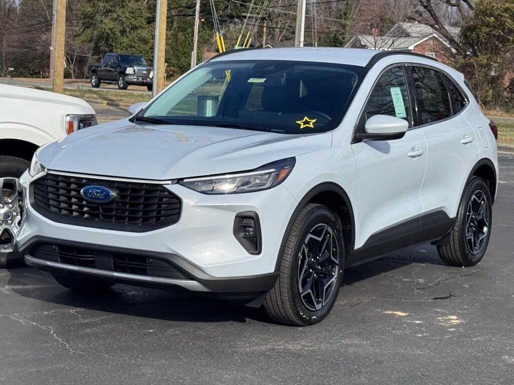 New 2026 Ford Escape Platinum SUV