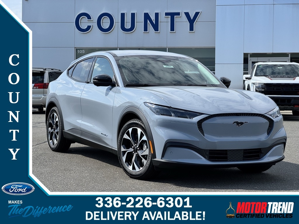 2025 Ford Mustang Mach-E SUV 