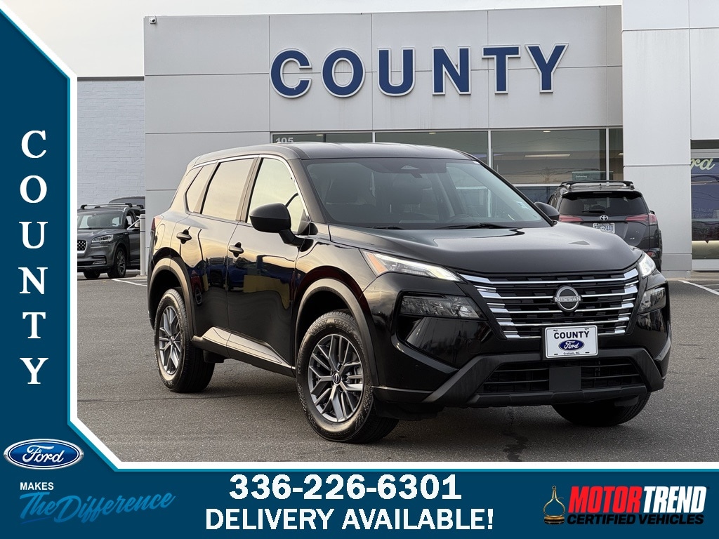 Used 2024 Nissan Rogue S SUV