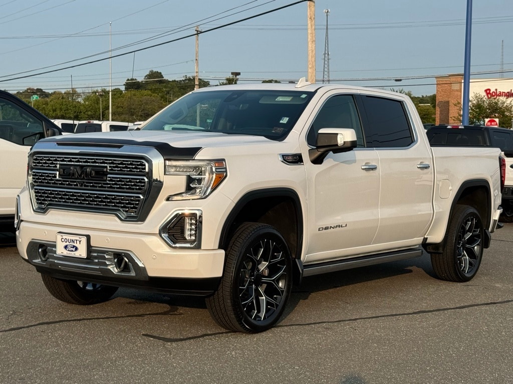 Used 2022 GMC Sierra 1500 Limited Denali with VIN 3GTU9FEL7NG108213 for sale in Graham, NC