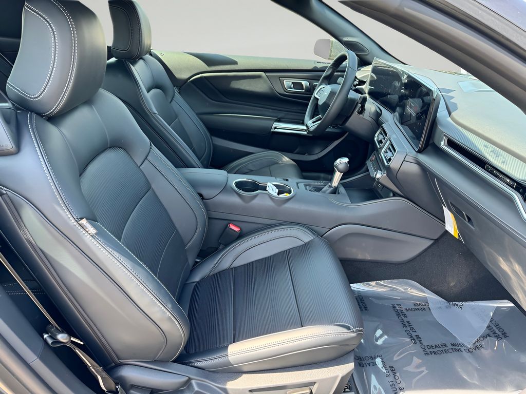 2025 Ford Mustang EcoBoost Premium Convertible - Photo 15