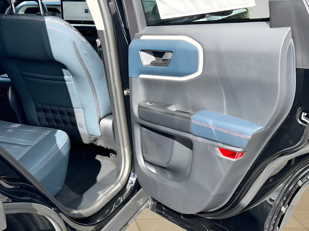 2025 Ford Bronco Sport Heritage - Photo 11