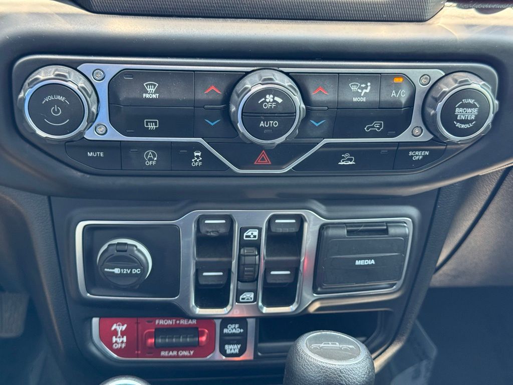 2020 Jeep Gladiator Rubicon - Photo 12