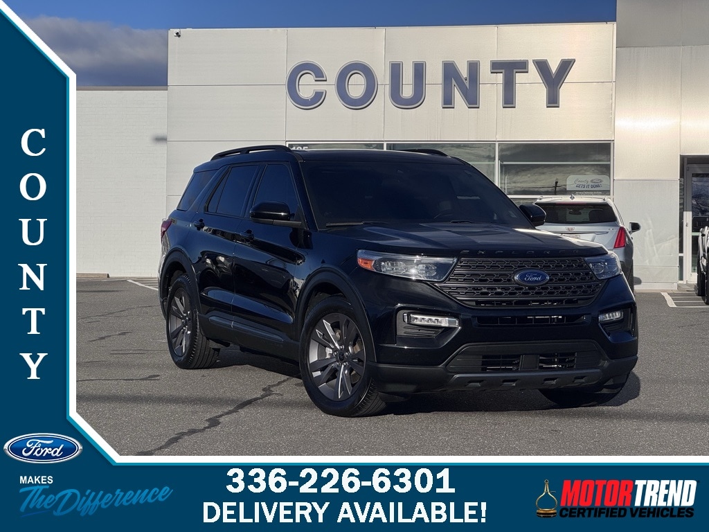 2022 Ford Explorer XLT's photo