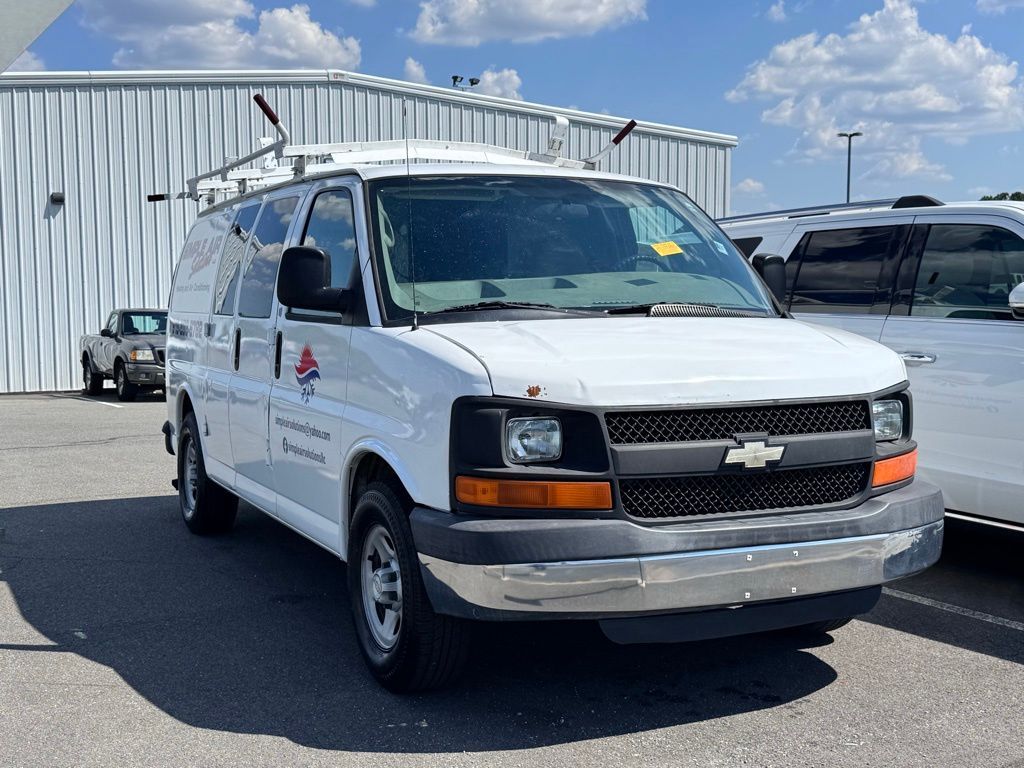 2006 Chevrolet Express 1500 Work Van's photo