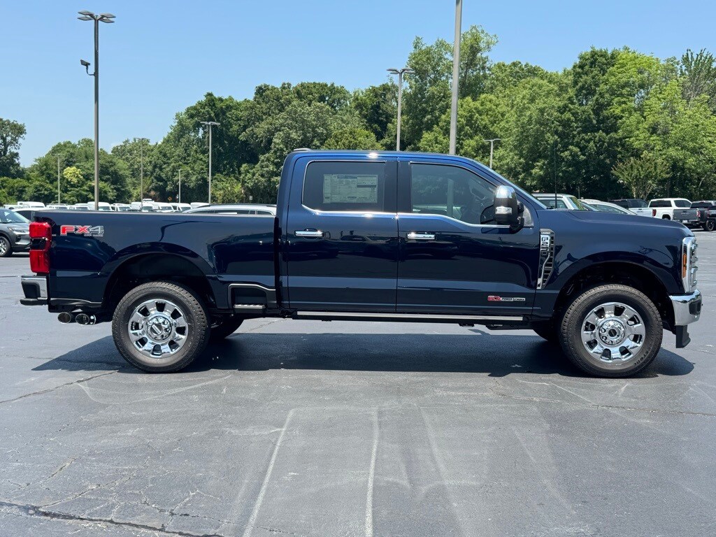 New 2025 Ford F-250SD Lariat Truck