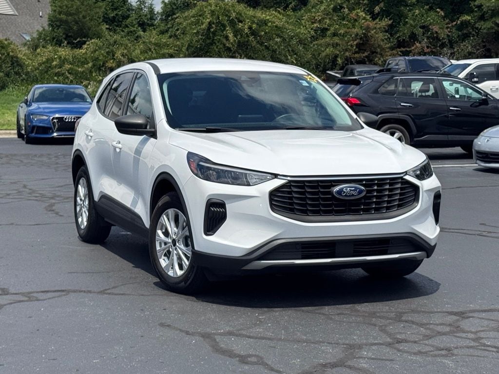2024 Ford Escape