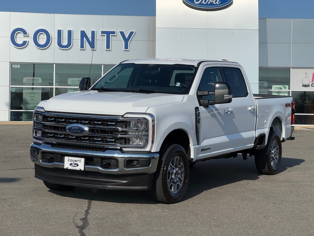 Used 2024 Ford F-250SD Lariat Truck