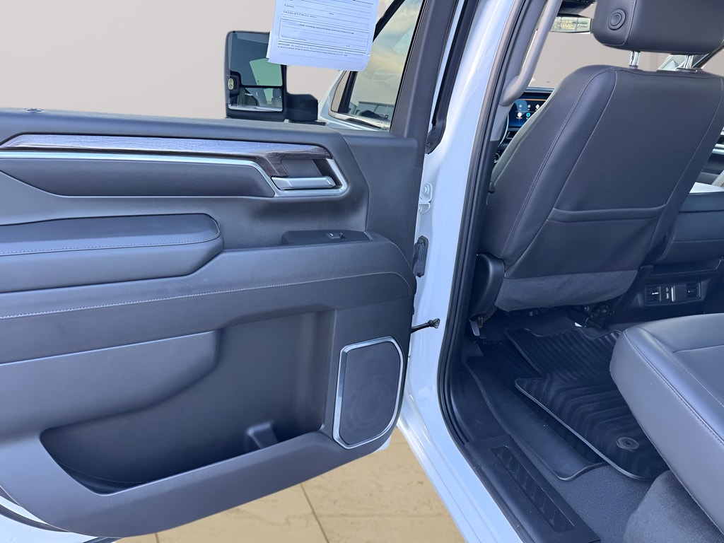 2024 Chevrolet Silverado 2500HD LTZ - Photo 33