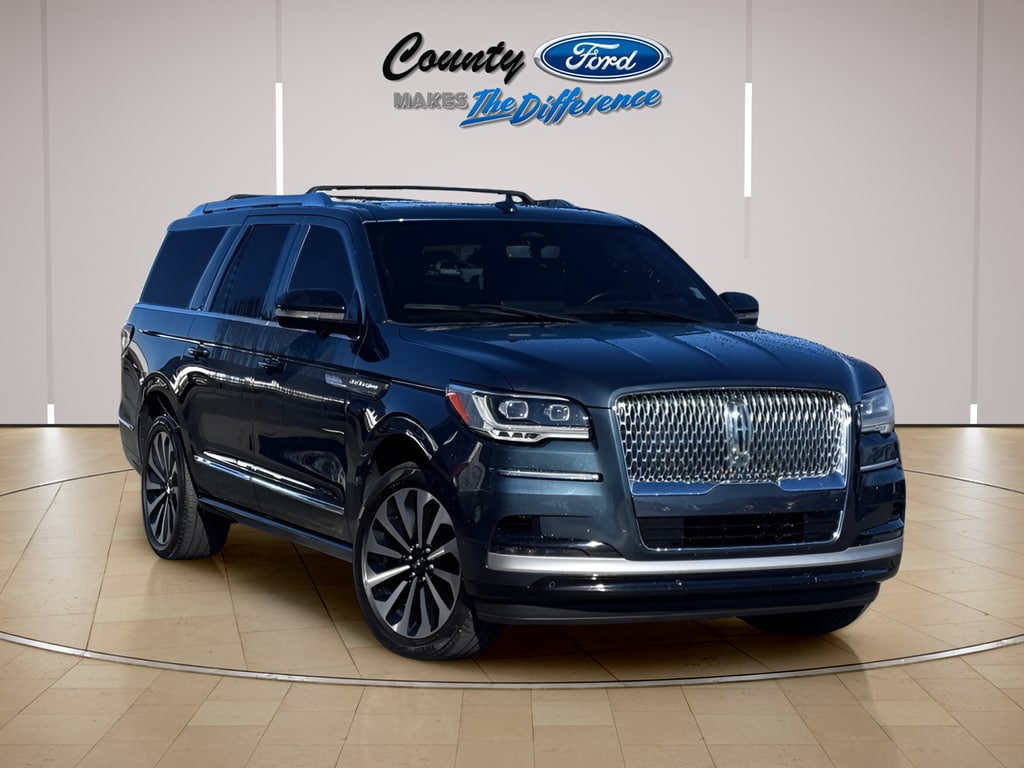 2022 Lincoln Navigator