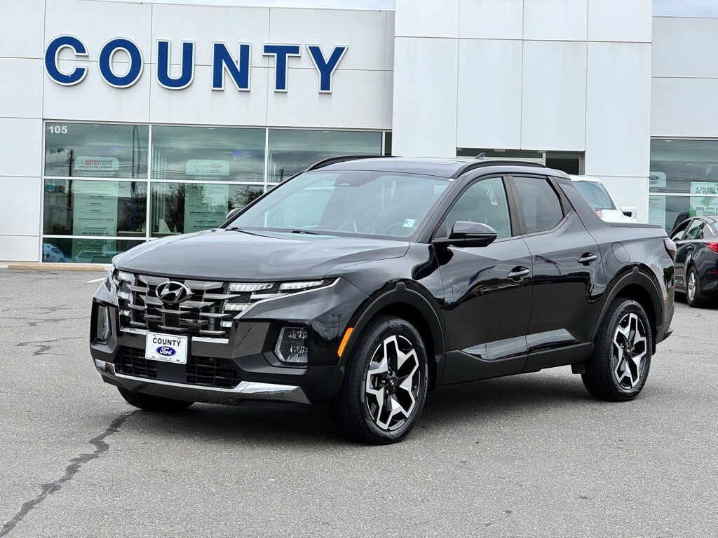 2022 Hyundai Santa Cruz Limited photo 2