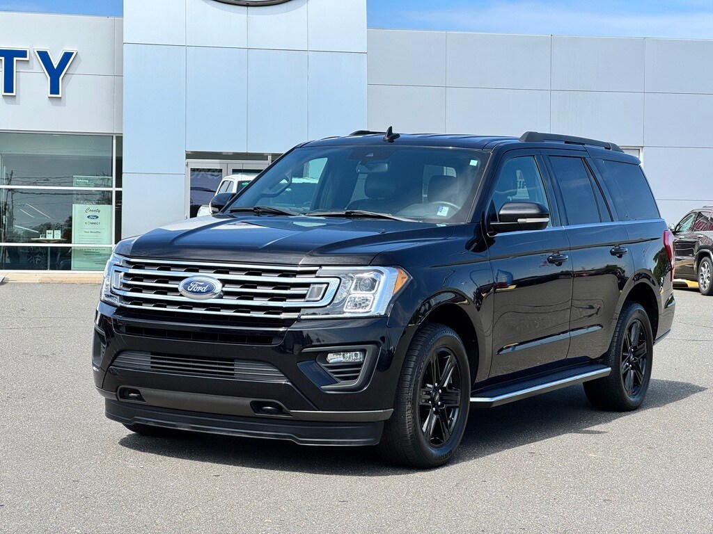 2020 Ford Expedition XLT photo 2
