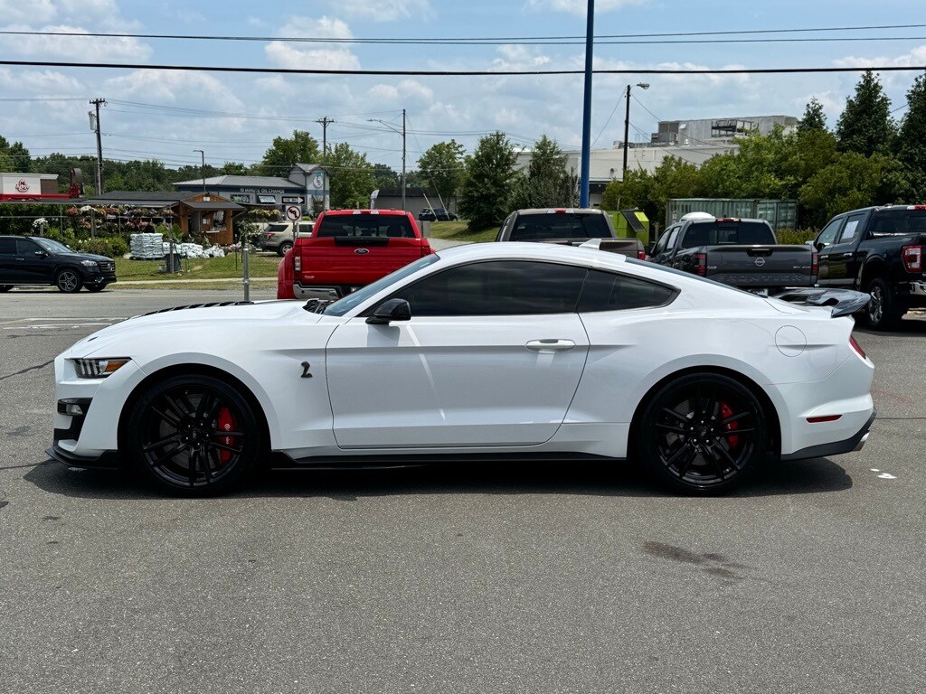 2021 Ford Mustang Shelby GT500 photo 3