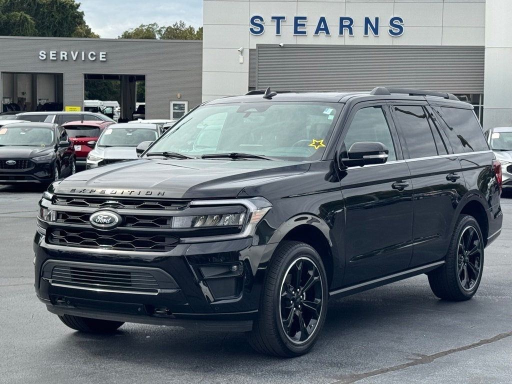 Used 2022 Ford Expedition Limited SUV