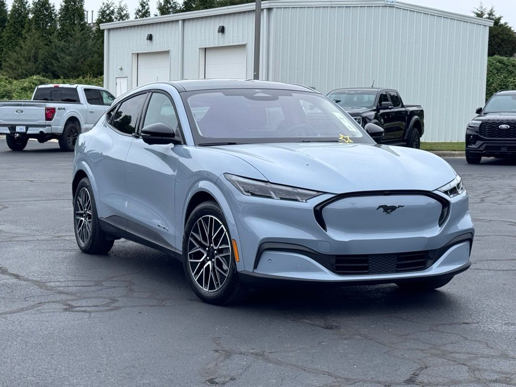 2025 Ford Mustang Mach-E SUV 
