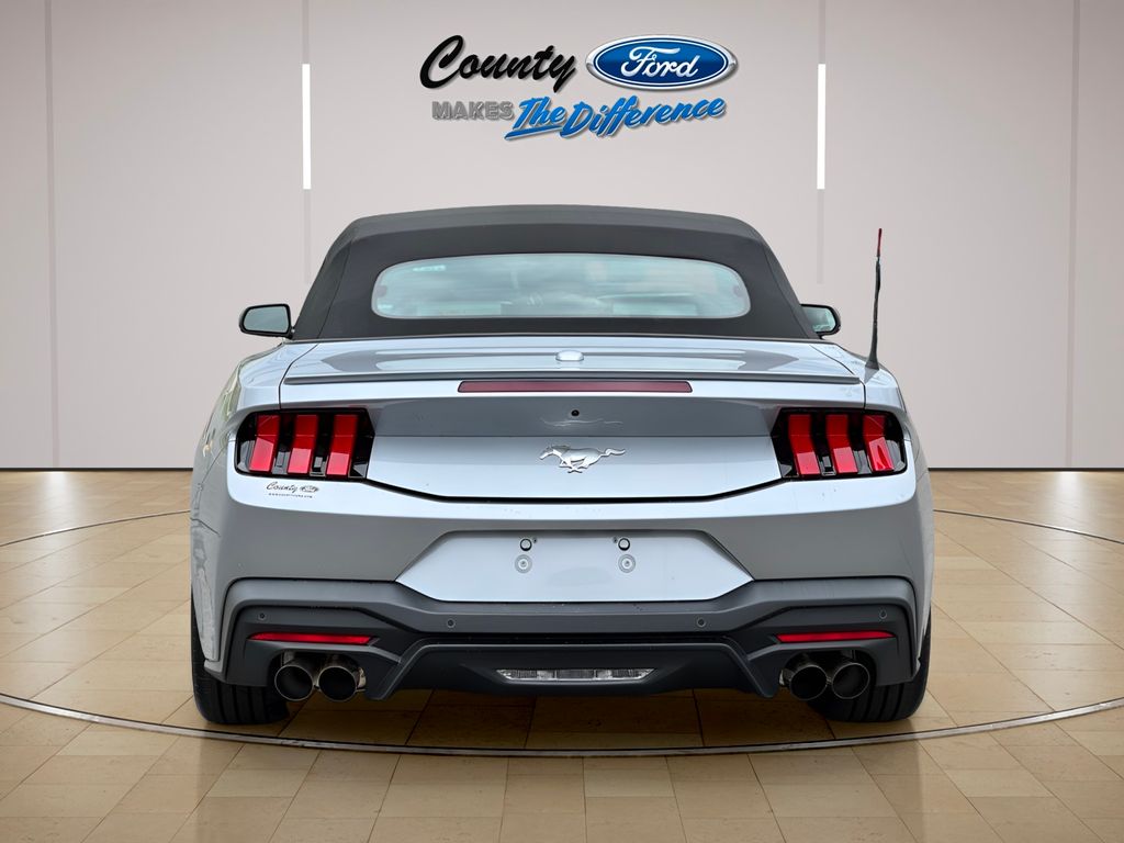 2025 Ford Mustang EcoBoost Premium Convertible - Photo 14