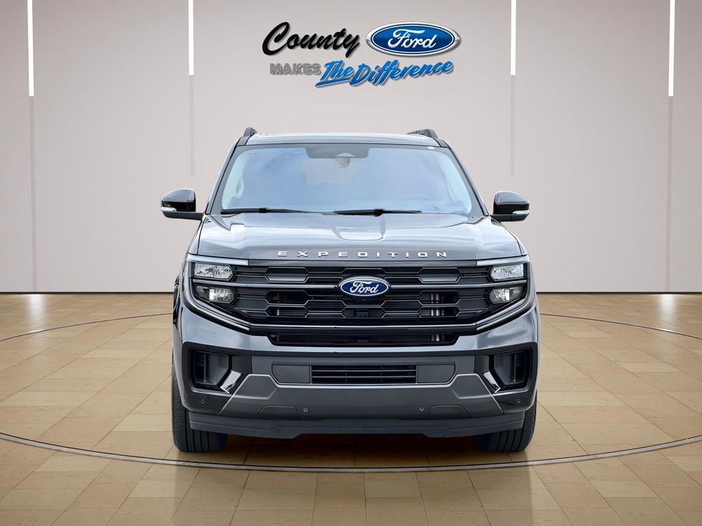 2025 Ford Expedition Active - Photo 11