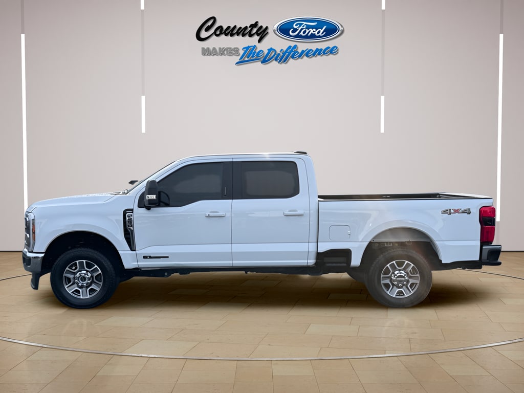 Used 2024 Ford F-250SD Lariat Truck