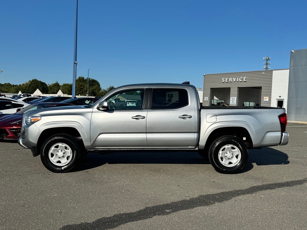 Used 2022 Toyota Tacoma SR Truck