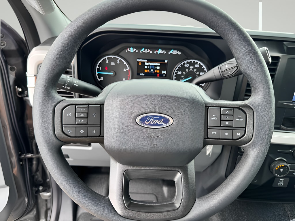 2025 Ford F-250 Super Duty XL - Photo 14