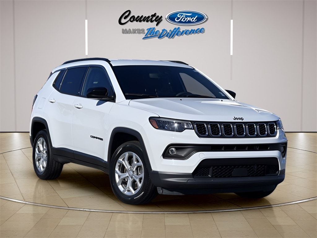 2024 Jeep Compass Latitude's photo