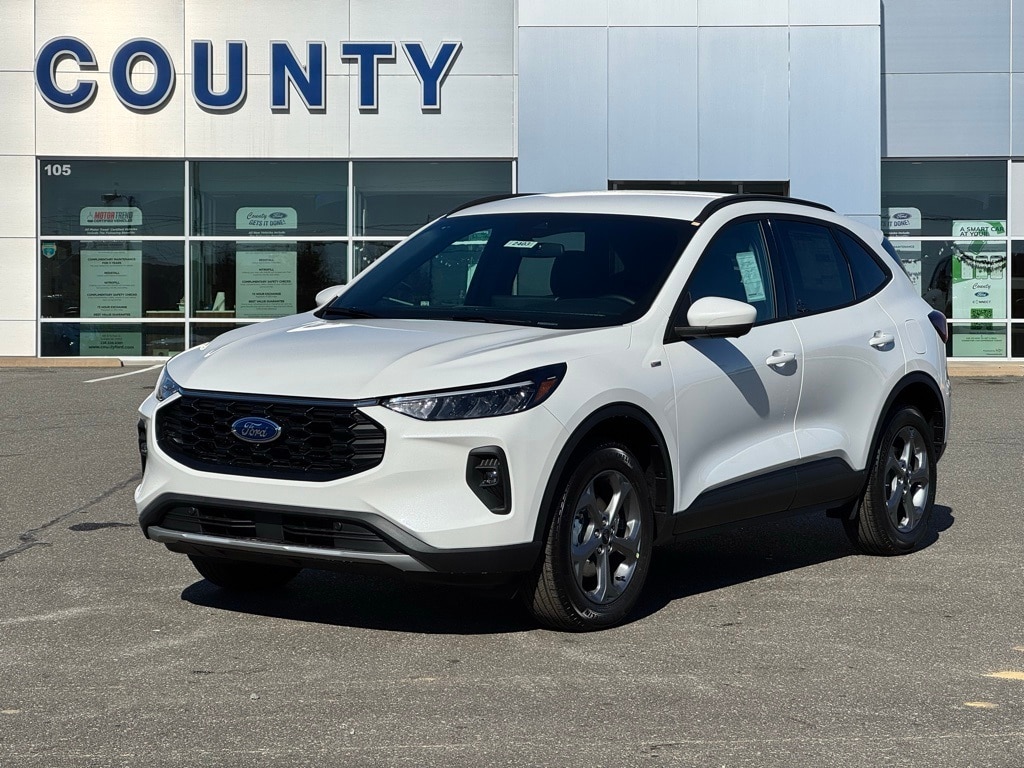 New 2026 Ford Escape Hybrid ST-Line Select SUV