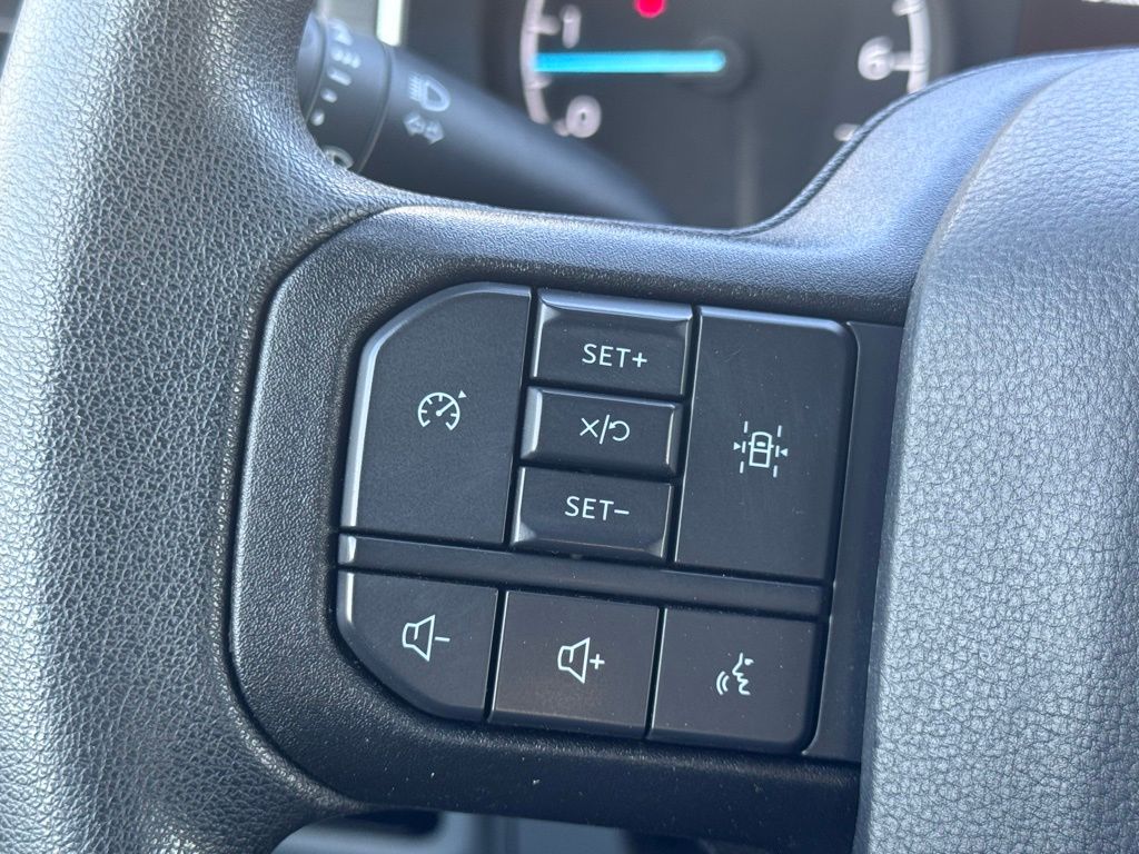 2023 Ford F-150 XLT - Photo 8