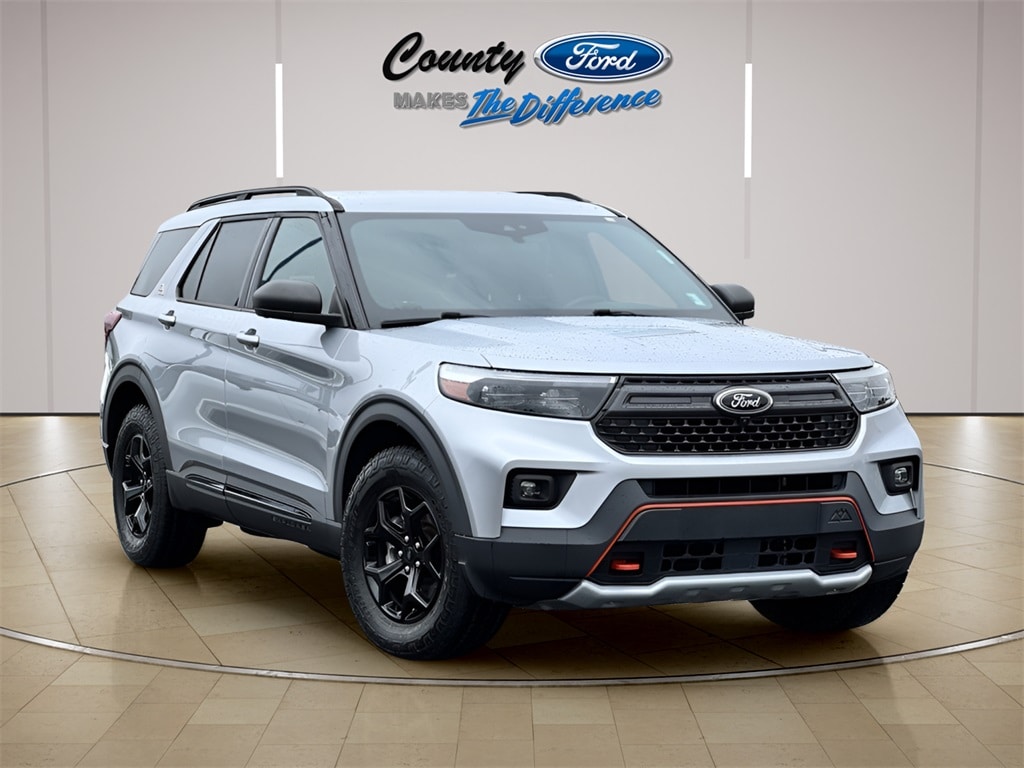 2022 Ford Explorer SUV 