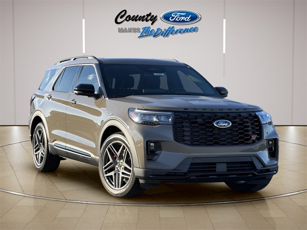 2026 Ford Explorer ST's photo