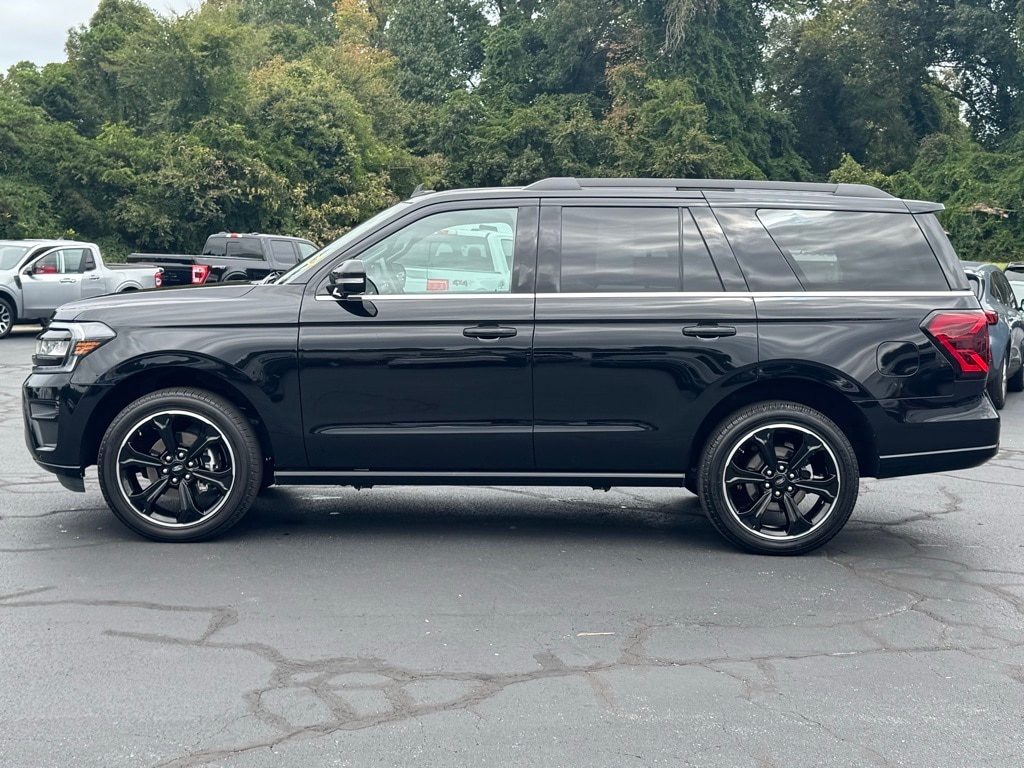 Used 2022 Ford Expedition Limited SUV